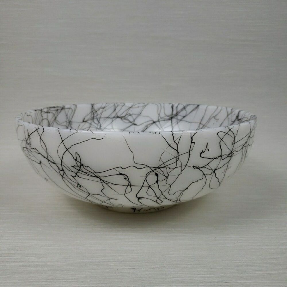 Black Spaghetti String Drizzle Serving Bowl White Glass Atomic MCM Vintage - Picture 8 of 16